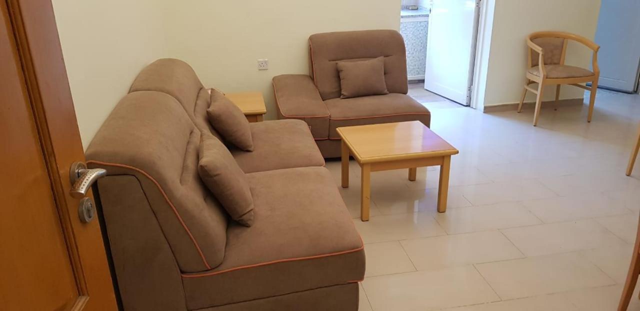 Esra Hotel Apartment Khasab Bagian luar foto