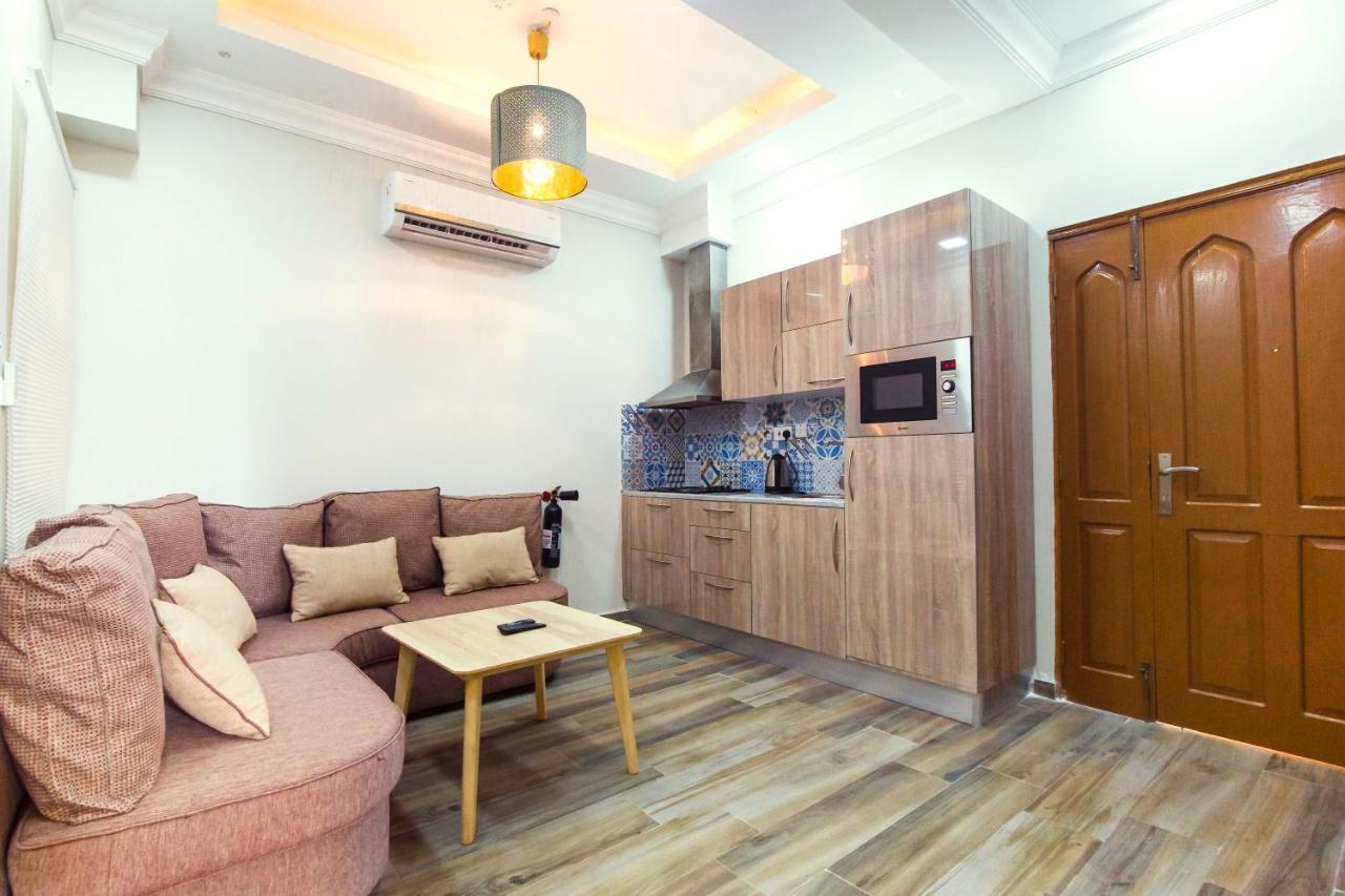 Esra Hotel Apartment Khasab Bagian luar foto