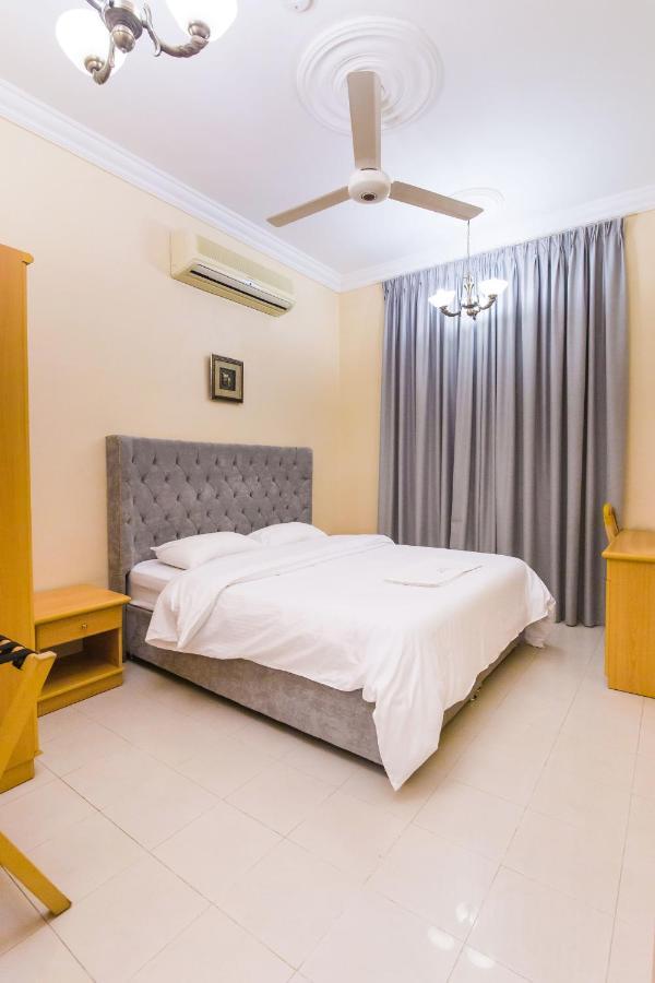 Esra Hotel Apartment Khasab Bagian luar foto