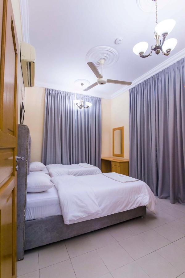 Esra Hotel Apartment Khasab Bagian luar foto