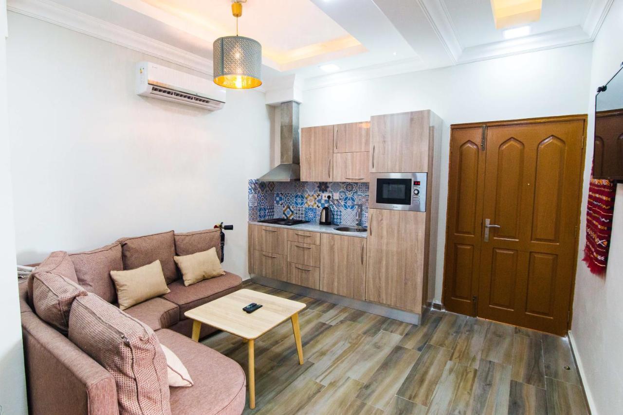 Esra Hotel Apartment Khasab Bagian luar foto